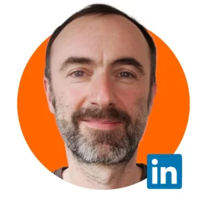 Portrait de Gilles, ingénieur en intelligence artificielle chez HELMO