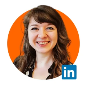 Portrait de Julie, cheffe de projet chez HELMO