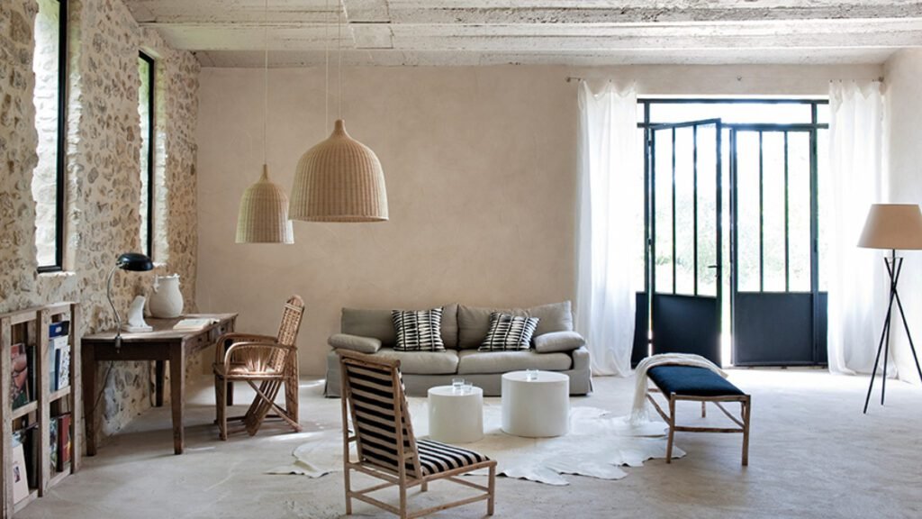 matériaux pour rénovation intérieure des murs : peinture et enduits