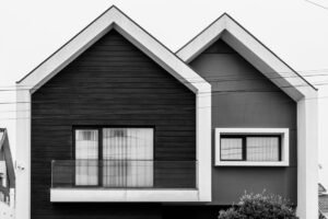 Maison moderne avec une étanchéité toiture terrasse bien réalisée