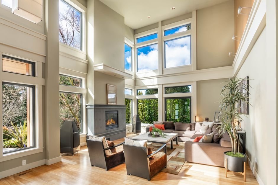 Intérieur de maison rénovée et confortable